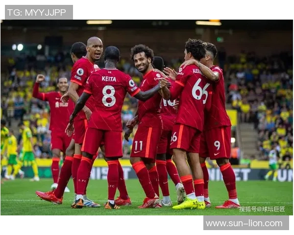 世界杯冷门瞬间那不勒斯乌龙球绝杀利物浦引发全场狂欢